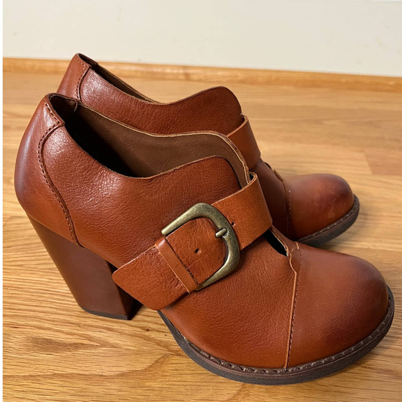 Kork-Ease Brown Leather Ankle Booties - Picture 6 of 9